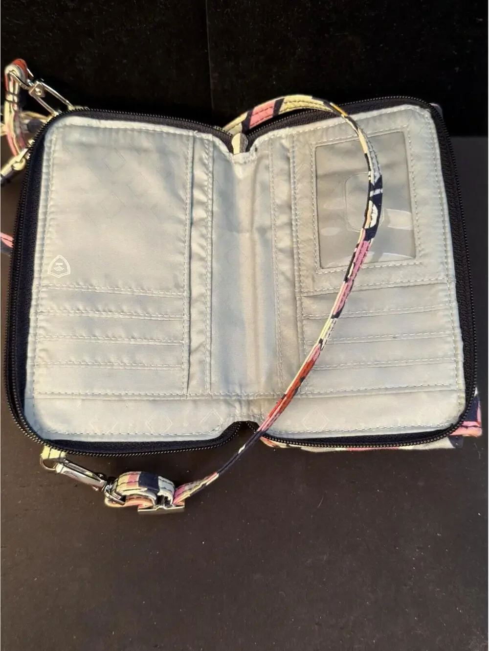 Vera Bradley 3 IN 1 Purse Wristlet Wallet ADJUSTABLE Strap - Picture 3 of 3